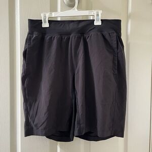 Lululemon T.H.E. Shorts 9" Inseam Black Linerless Inside Drawstring Men's Medium